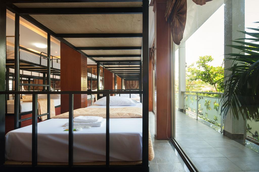 Catba Central Hostel Dong Khe Sau Room photo